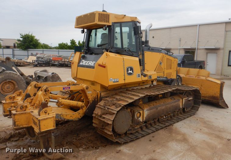 image for item DH5493 2015 John Deere 850K WLT  dozer