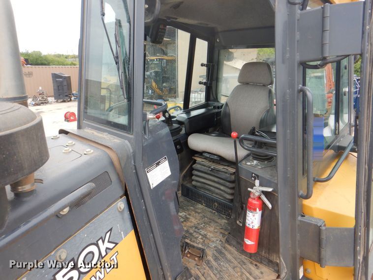 image for item DH5493 2015 John Deere 850K WLT  dozer