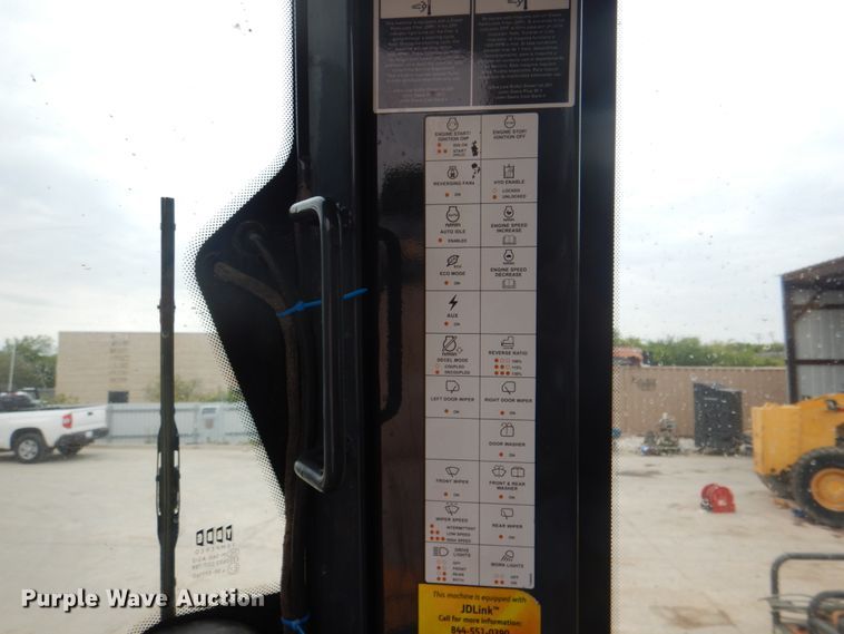 image for item DH5493 2015 John Deere 850K WLT  dozer