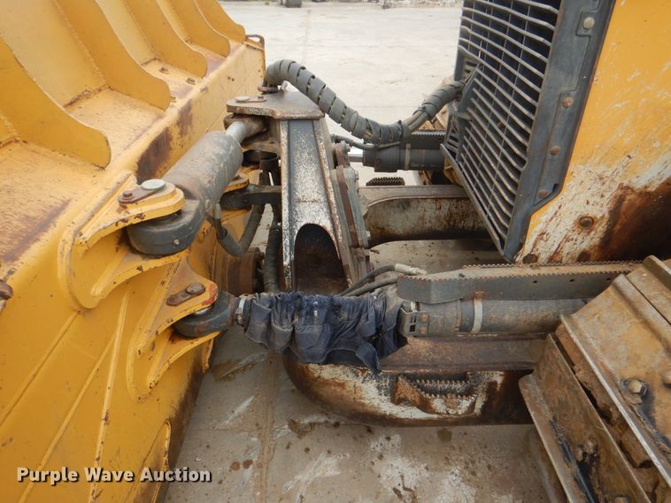 image for item DH5493 2015 John Deere 850K WLT  dozer