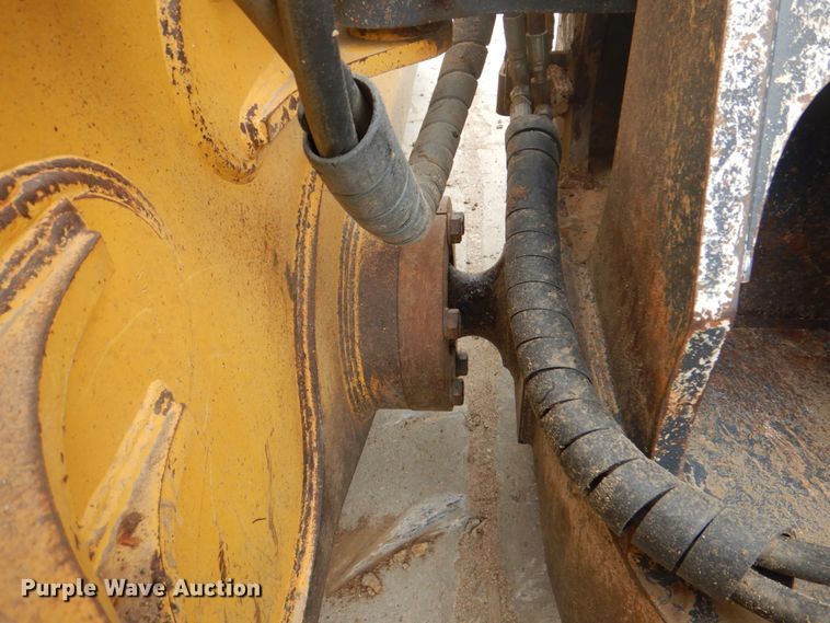 image for item DH5493 2015 John Deere 850K WLT  dozer