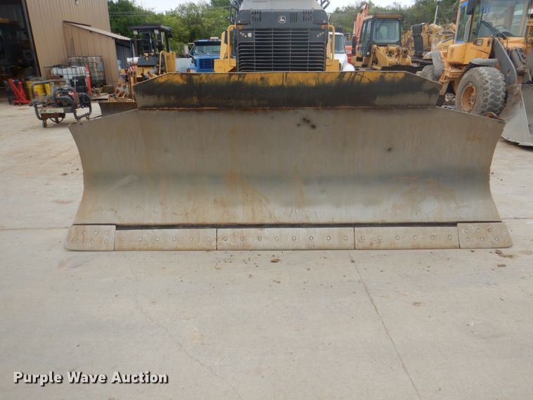 image for item DH5493 2015 John Deere 850K WLT  dozer