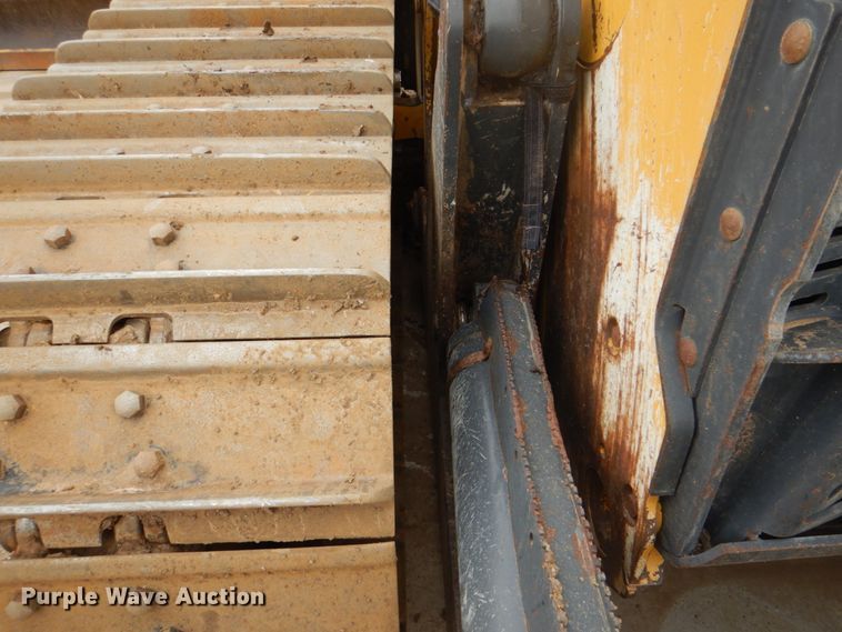 image for item DH5493 2015 John Deere 850K WLT  dozer