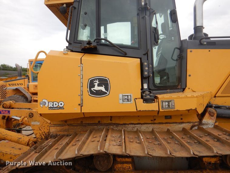 image for item DH5493 2015 John Deere 850K WLT  dozer