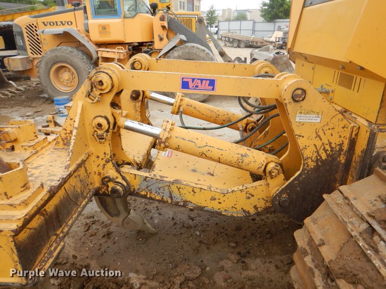 image for item DH5493 2015 John Deere 850K WLT  dozer