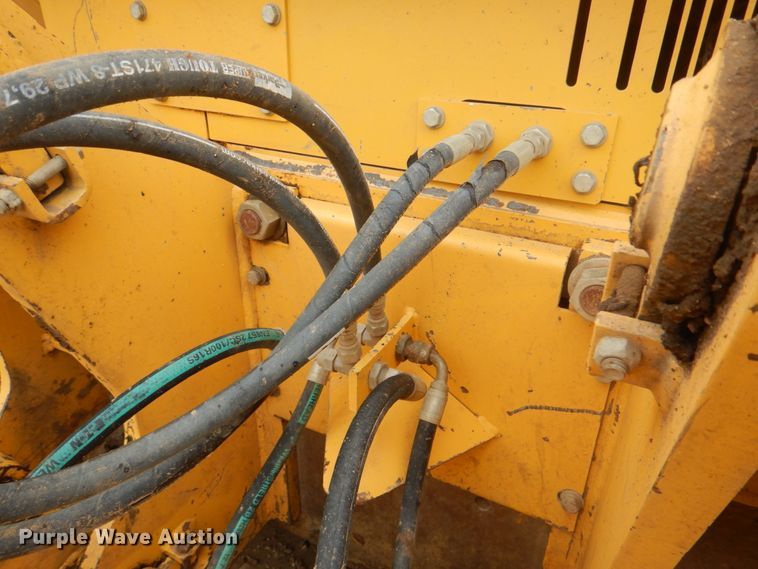 image for item DH5493 2015 John Deere 850K WLT  dozer