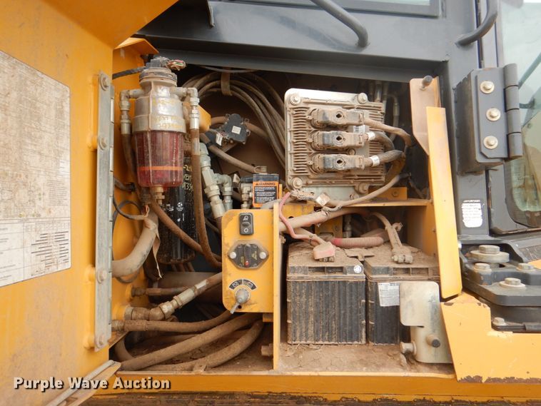 image for item DH5493 2015 John Deere 850K WLT  dozer