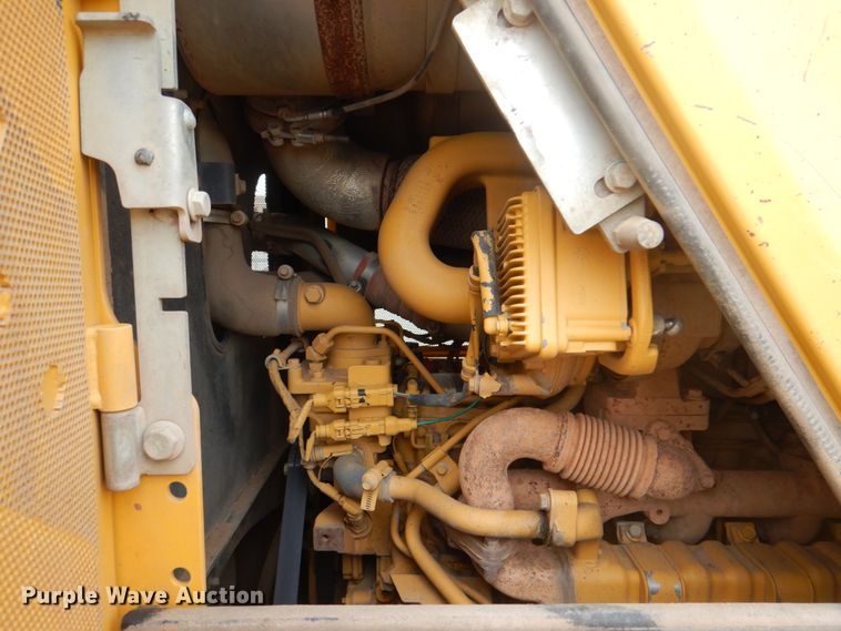 image for item DH5493 2015 John Deere 850K WLT  dozer