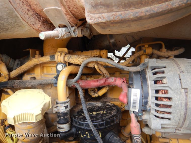 image for item DH5493 2015 John Deere 850K WLT  dozer