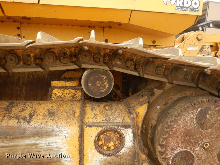 image for item DH5493 2015 John Deere 850K WLT  dozer