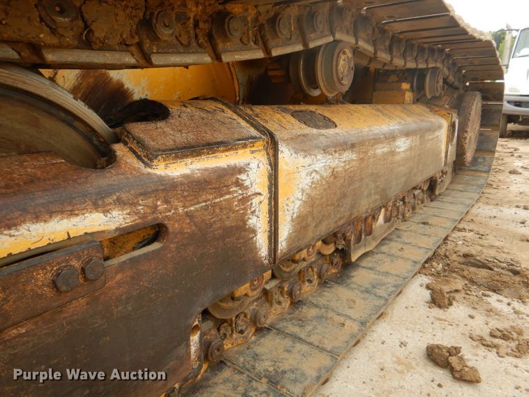 image for item DH5493 2015 John Deere 850K WLT  dozer