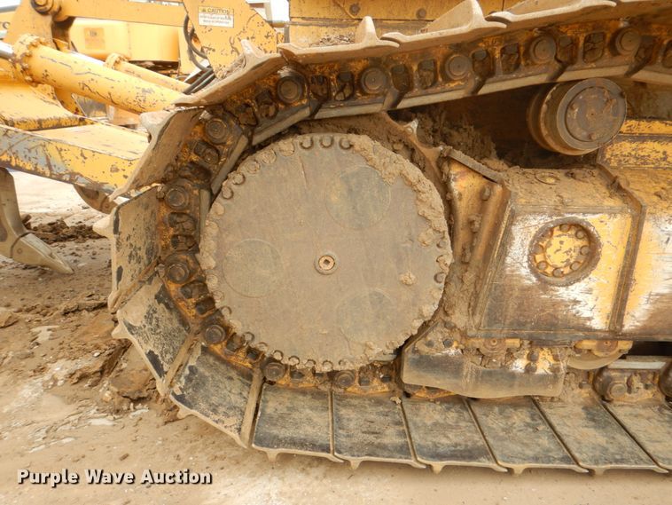 image for item DH5493 2015 John Deere 850K WLT  dozer