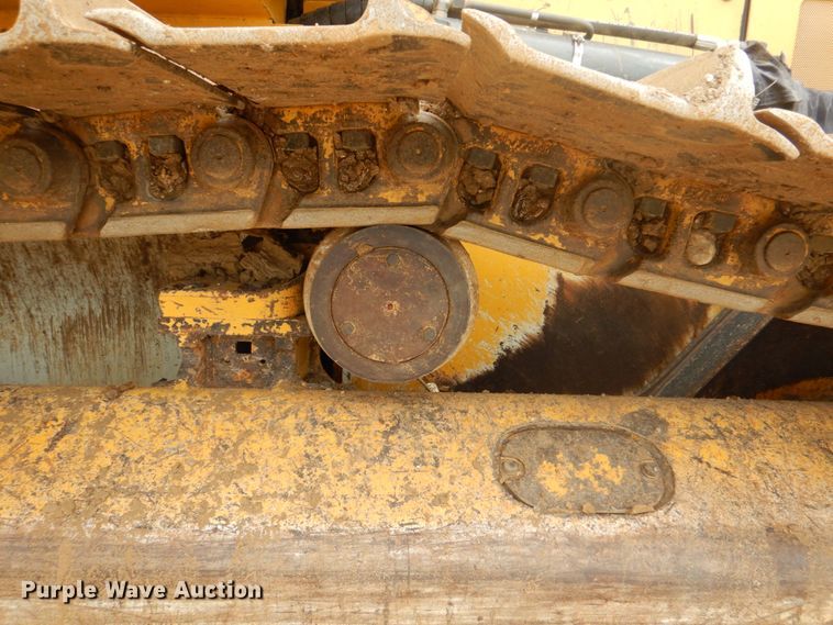 image for item DH5493 2015 John Deere 850K WLT  dozer