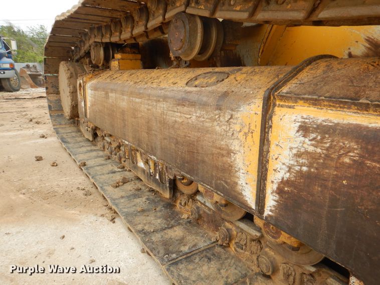 image for item DH5493 2015 John Deere 850K WLT  dozer