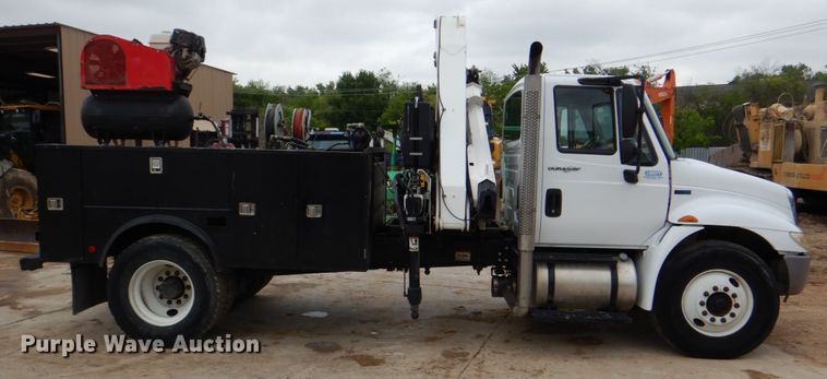 image for item DH5494 2014 International DuraStar 4300  utility / service truck