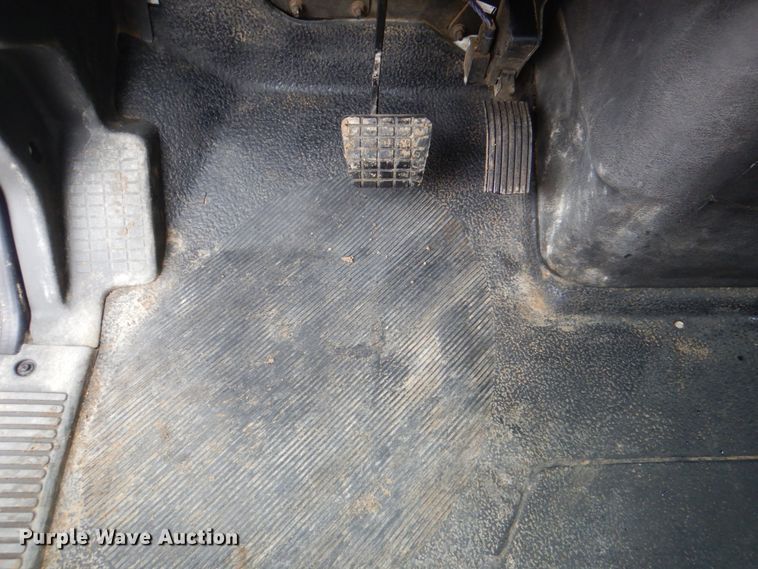 image for item DH5494 2014 International DuraStar 4300  utility / service truck