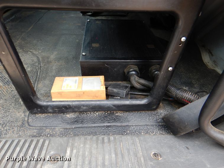 image for item DH5494 2014 International DuraStar 4300  utility / service truck