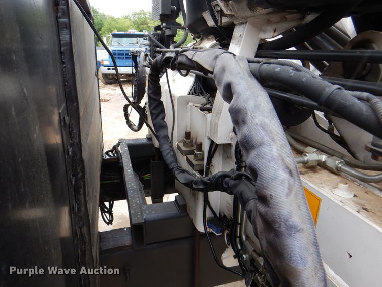 image for item DH5494 2014 International DuraStar 4300  utility / service truck