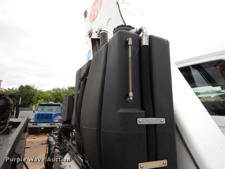 image for item DH5494 2014 International DuraStar 4300  utility / service truck