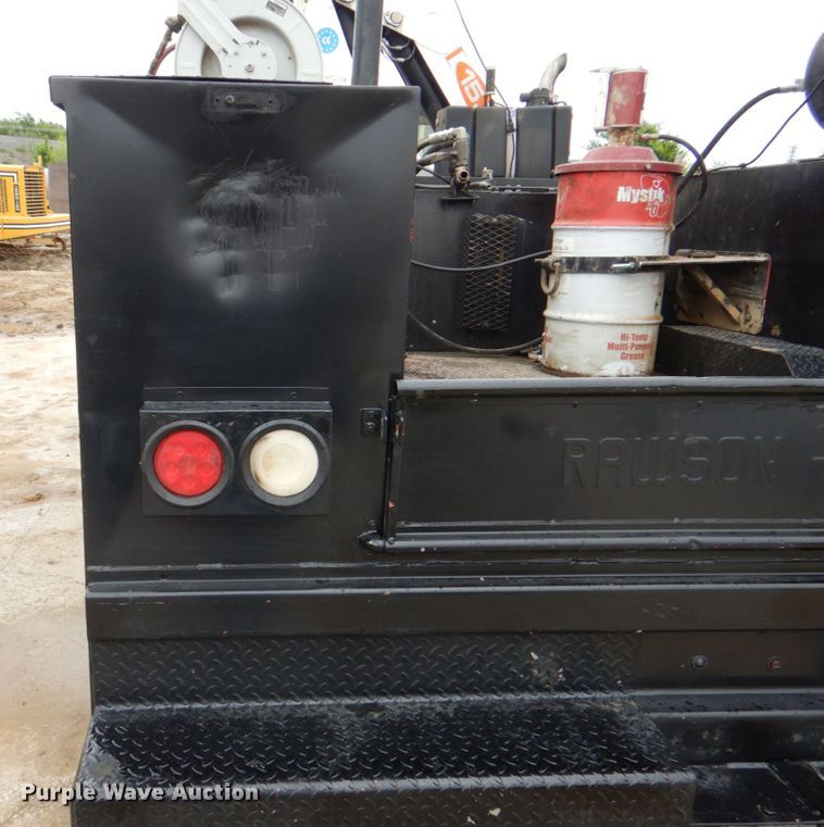 image for item DH5494 2014 International DuraStar 4300  utility / service truck