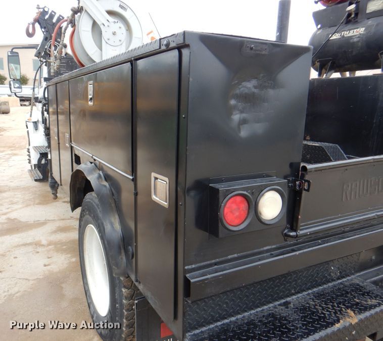 image for item DH5494 2014 International DuraStar 4300  utility / service truck