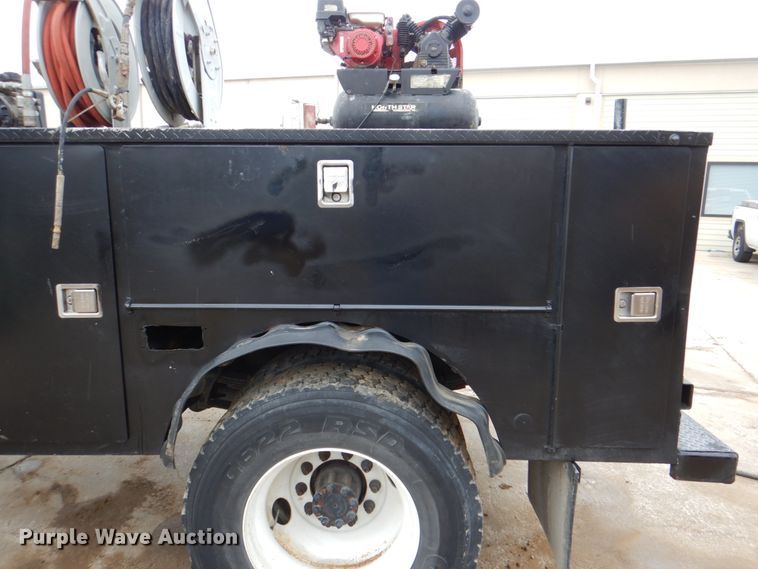 image for item DH5494 2014 International DuraStar 4300  utility / service truck