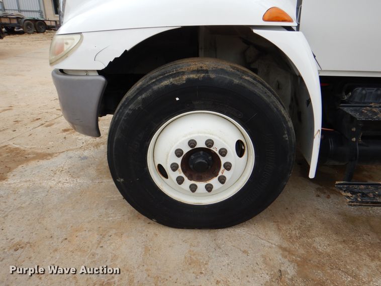 image for item DH5494 2014 International DuraStar 4300  utility / service truck