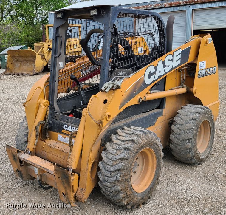 image for item DH5997 2011 Case SR250  skid steer loader