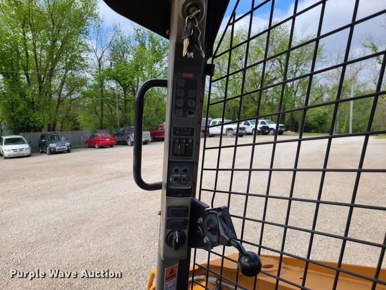 image for item DH5997 2011 Case SR250  skid steer loader