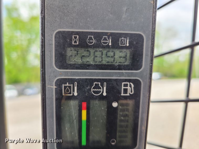 image for item DH5997 2011 Case SR250  skid steer loader