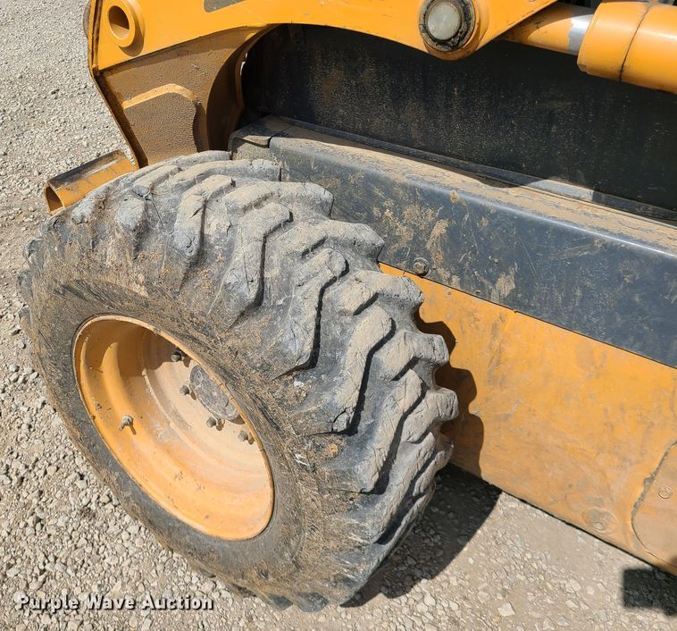 image for item DH5997 2011 Case SR250  skid steer loader
