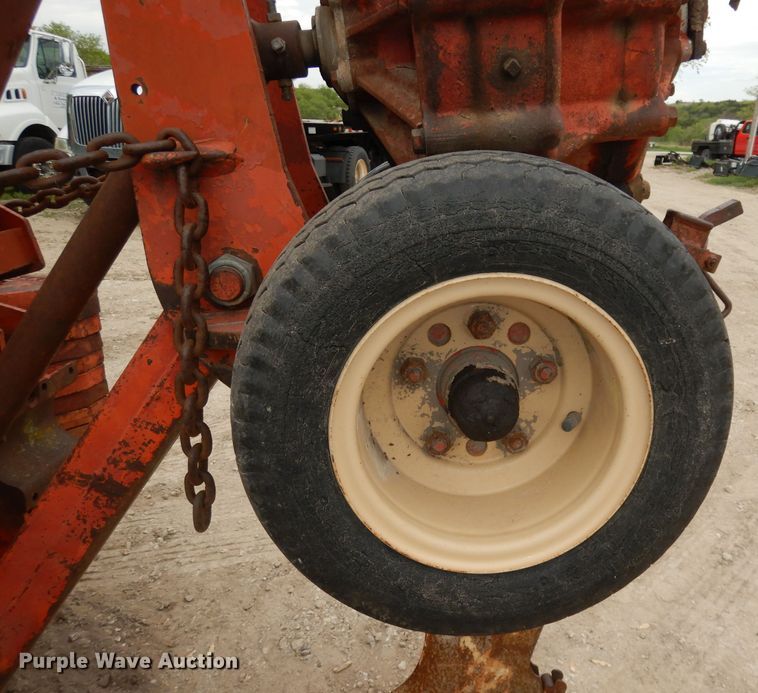image for item DH8749 Ditch Witch 6510  cable plow