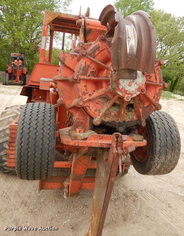 image for item DH8749 Ditch Witch 6510  cable plow