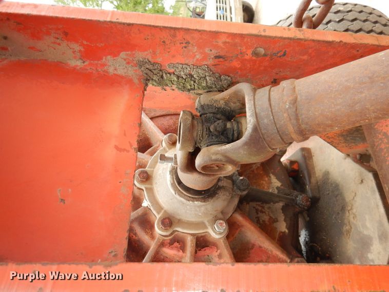 image for item DH8749 Ditch Witch 6510  cable plow