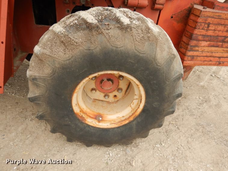 image for item DH8749 Ditch Witch 6510  cable plow