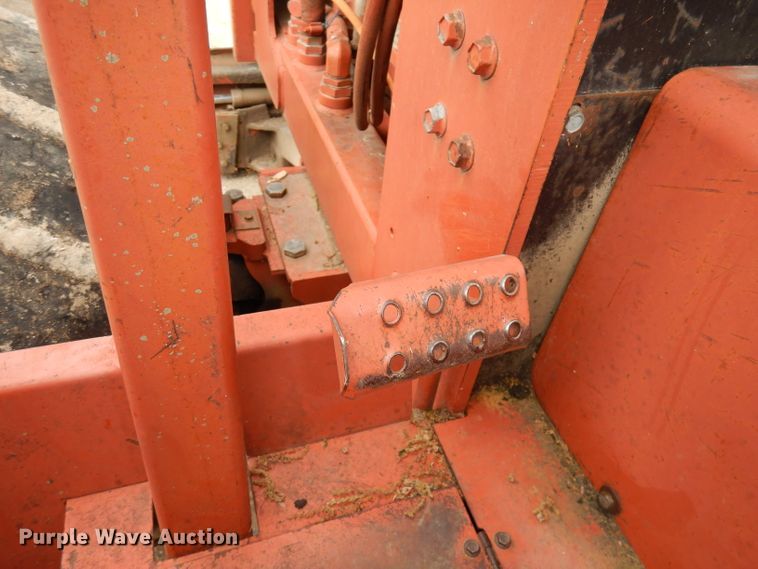 image for item DH8749 Ditch Witch 6510  cable plow