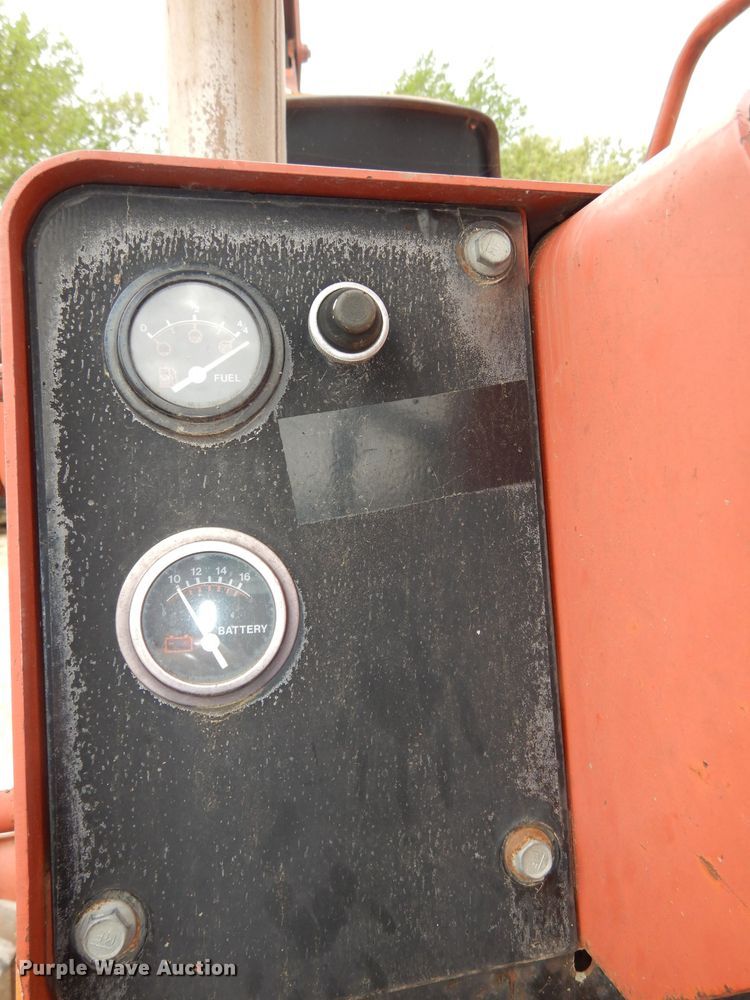 image for item DH8749 Ditch Witch 6510  cable plow