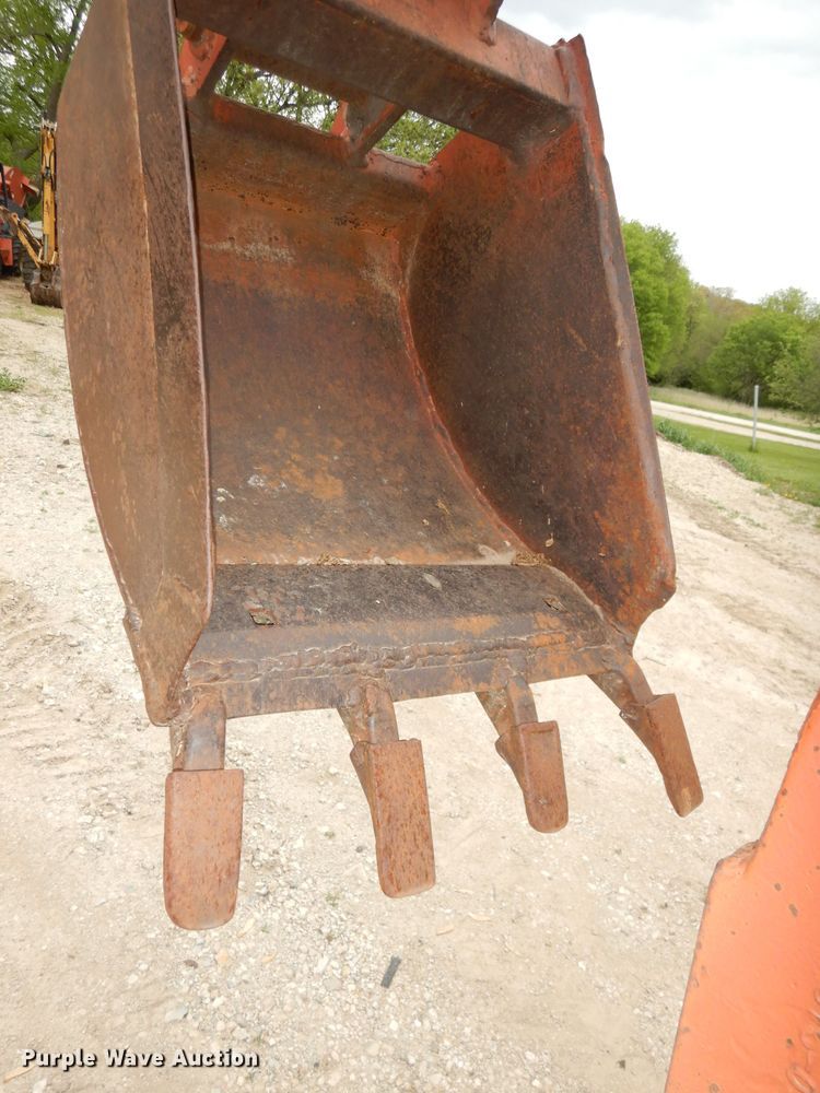 image for item DH8749 Ditch Witch 6510  cable plow