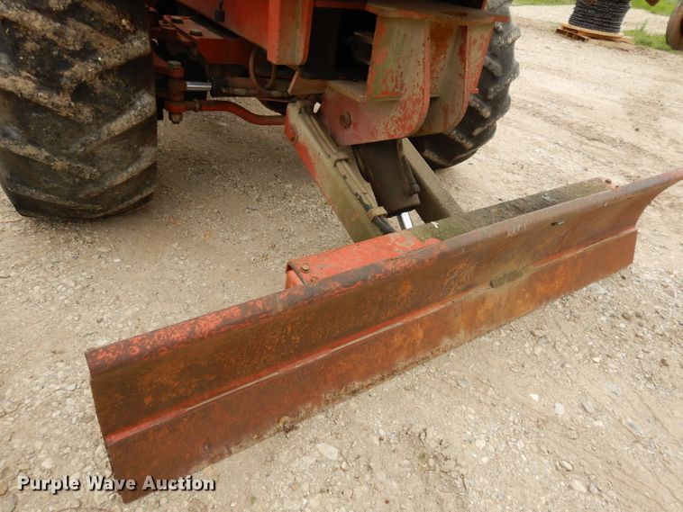 image for item DH8749 Ditch Witch 6510  cable plow