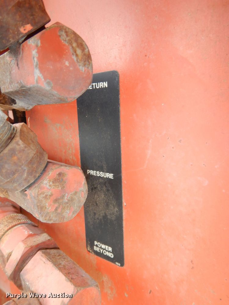 image for item DH8749 Ditch Witch 6510  cable plow