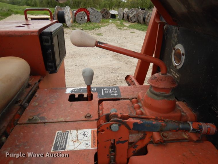 image for item DH8749 Ditch Witch 6510  cable plow