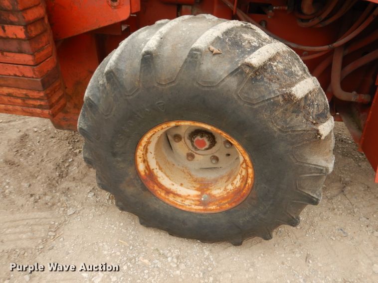 image for item DH8749 Ditch Witch 6510  cable plow