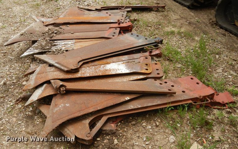 image for item DH8750 (17) cable plow blades