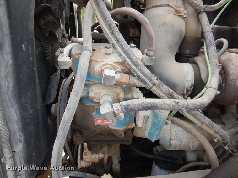 image for item DH8751 1991 Ford L8000  flatbed truck