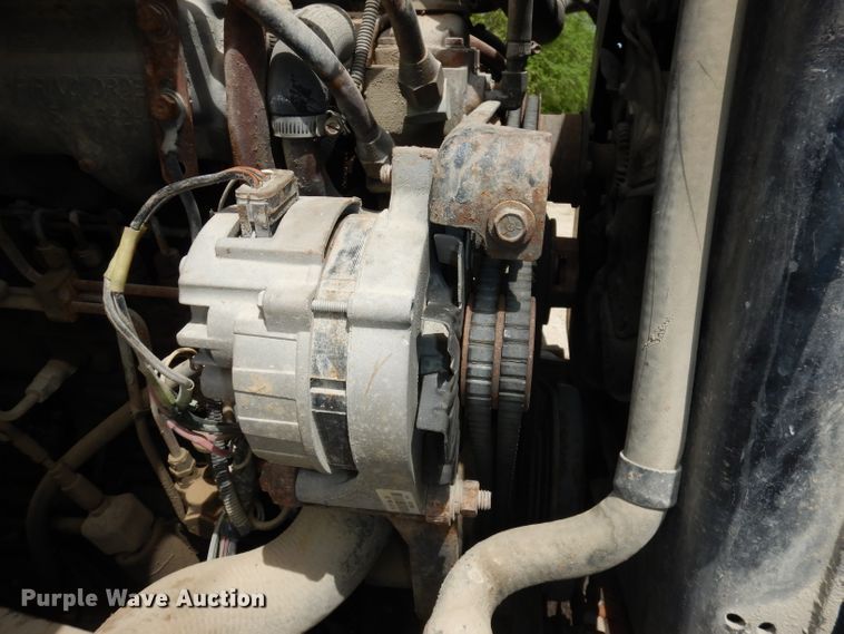 image for item DH8751 1991 Ford L8000  flatbed truck