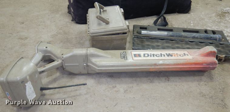 image for item DI6587 Ditch Witch GPS system