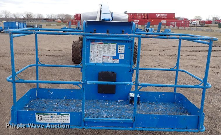 image for item DJ0172 2007 Genie S-65  boom lift