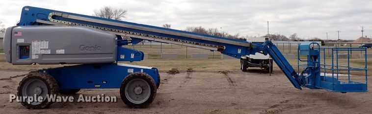 image for item DJ0172 2007 Genie S-65  boom lift