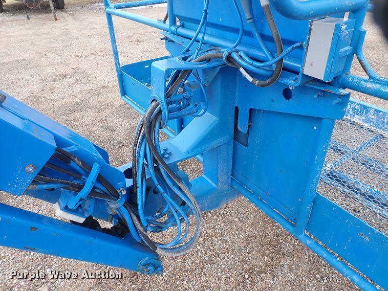 image for item DJ0172 2007 Genie S-65  boom lift