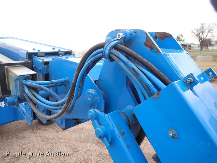 image for item DJ0172 2007 Genie S-65  boom lift
